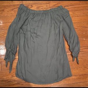 Loose olive green dress